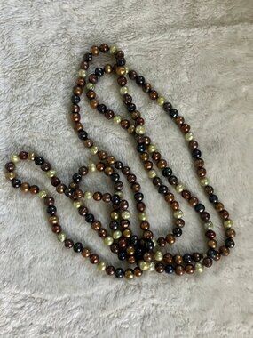18inch Freshwater Pearl Necklace, beige-chocolate-brown colored. 8 mm